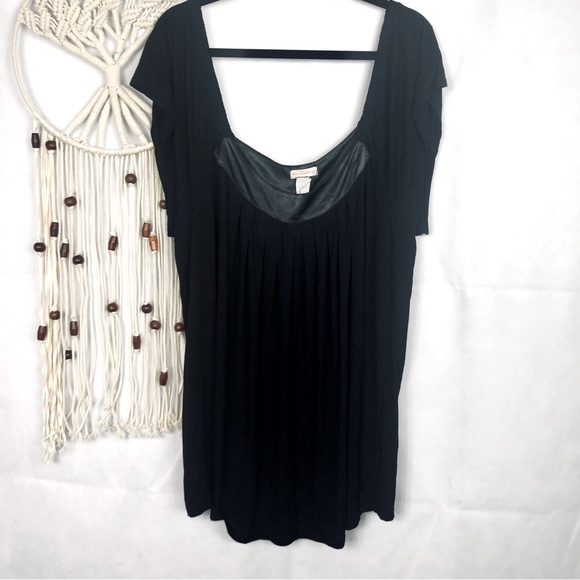 One Clothing Tops - Black Blouse One Clothing Size 3X